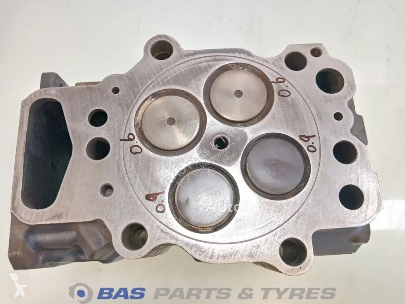 قطع غيار الآليات الثقيلة Scania Cylinderhead...