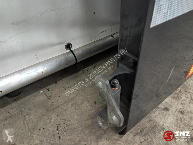 قطع غيار الآليات الثقيلة Renault Occ deur links...