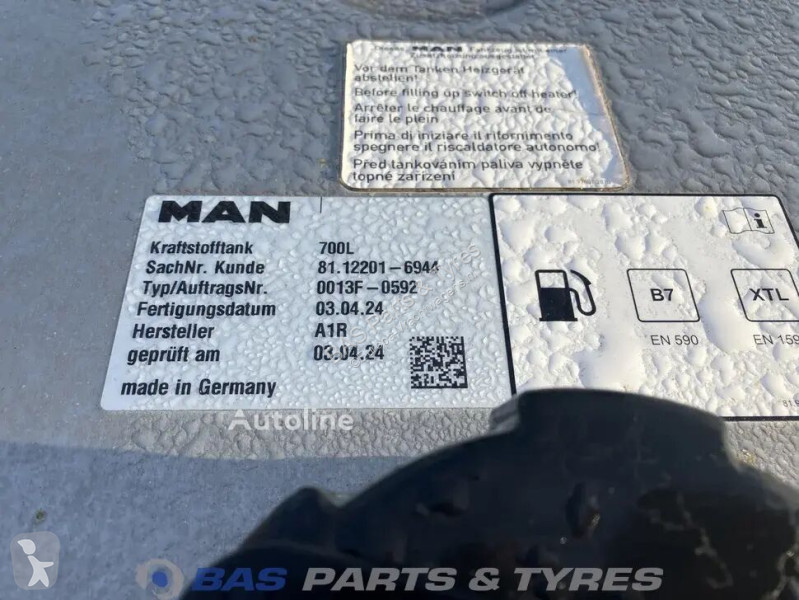 قطع غيار الآليات الثقيلة MAN 700 Liter