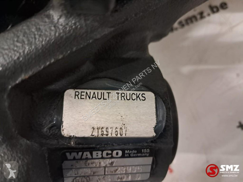 قطع غيار الآليات الثقيلة Renault Occ remklauw...