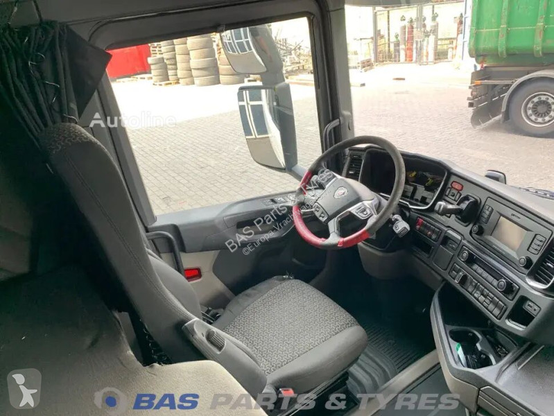 قطع غيار الآليات الثقيلة Scania