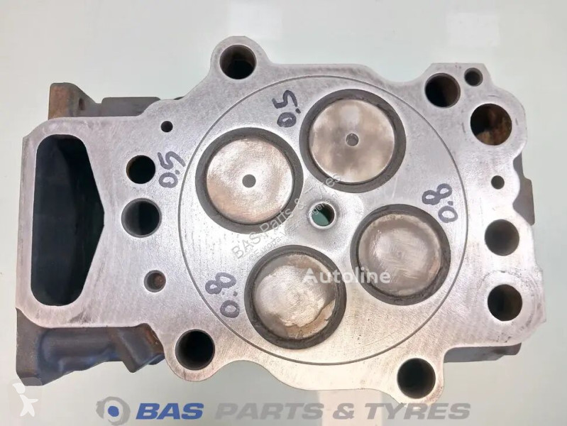 قطع غيار الآليات الثقيلة Scania Cylinderhead...