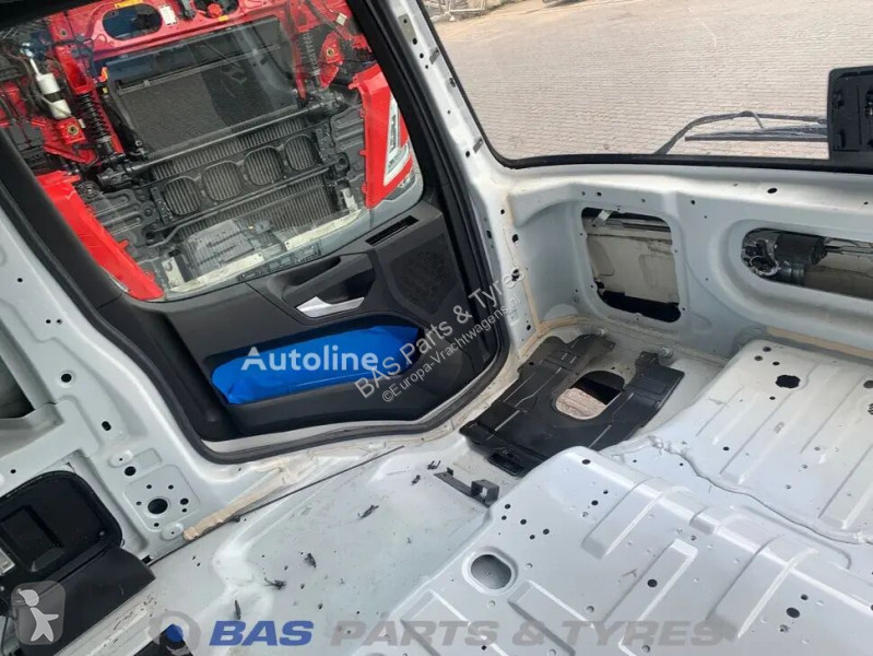 قطع غيار الآليات الثقيلة Mercedes