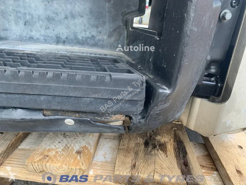 Pezzi di ricambio per mezzi pesanti Renault...