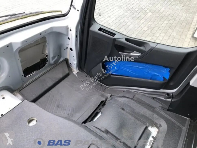 قطع غيار الآليات الثقيلة Mercedes