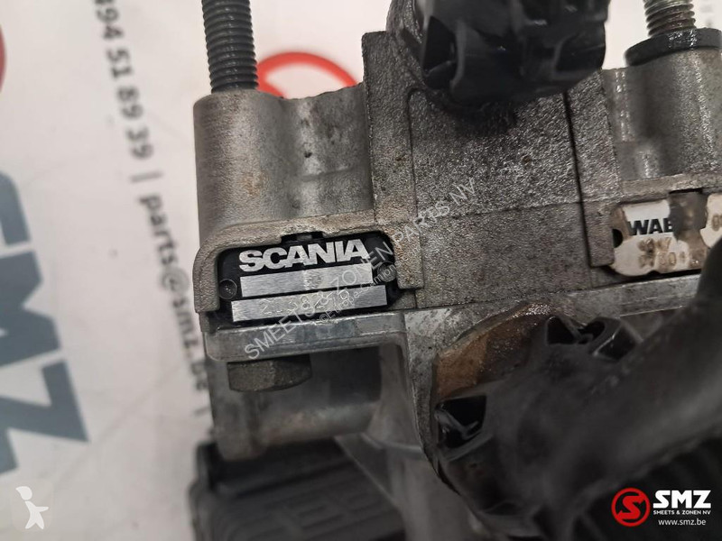 قطع غيار الآليات الثقيلة Scania Occ EB...