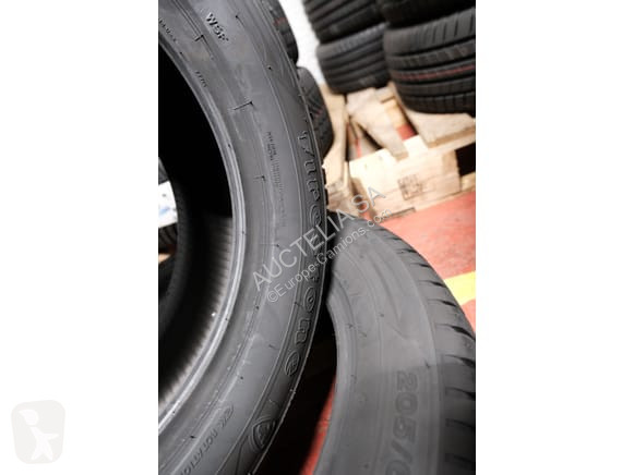 Vrachtwagenonderdelen  205/60 R16