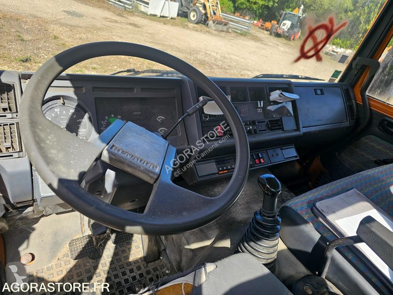 Camión Renault M150