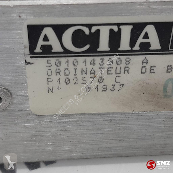 Náhradní díly pro kamiony Renault Occ ECU...