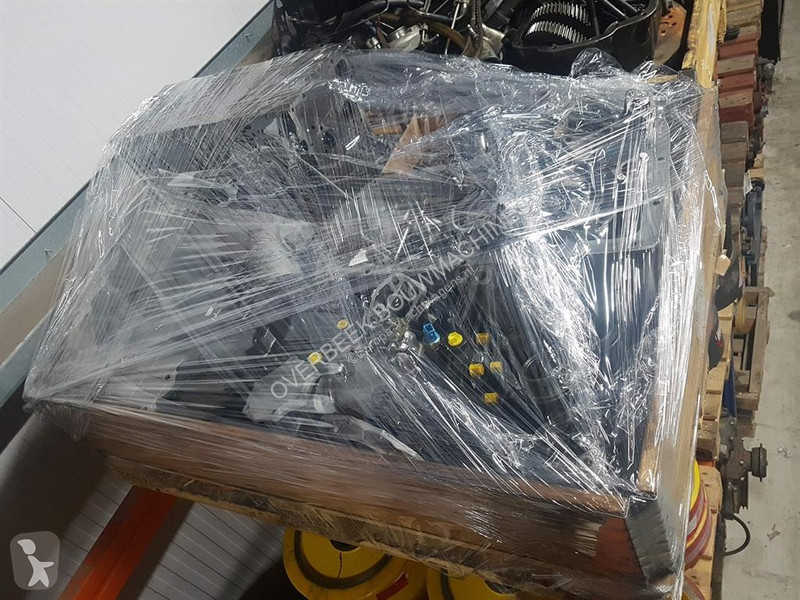 Запчасти для грузовика Perkins 1004-4 - Engine...