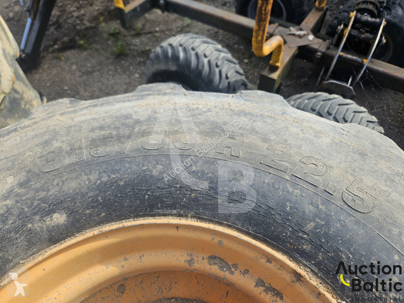 Teherautó-alkatrészek  tyres with rims