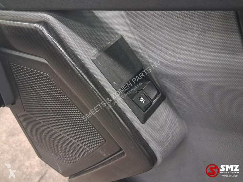 Запчасти для грузовика Renault Occ deur rechts...