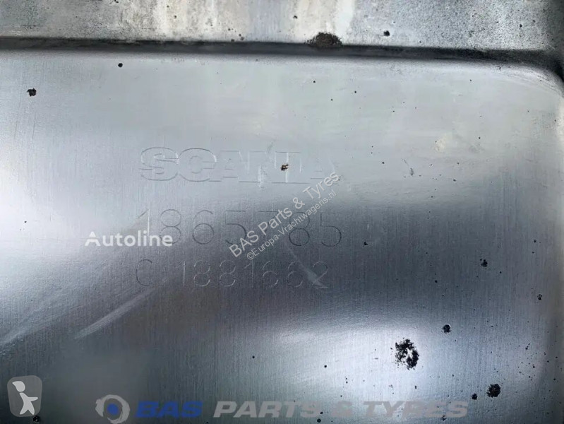 قطع غيار الآليات الثقيلة Scania Silencer
