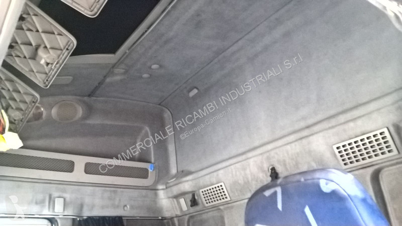 قطع غيار الآليات الثقيلة Iveco STRALIS AT EURO...