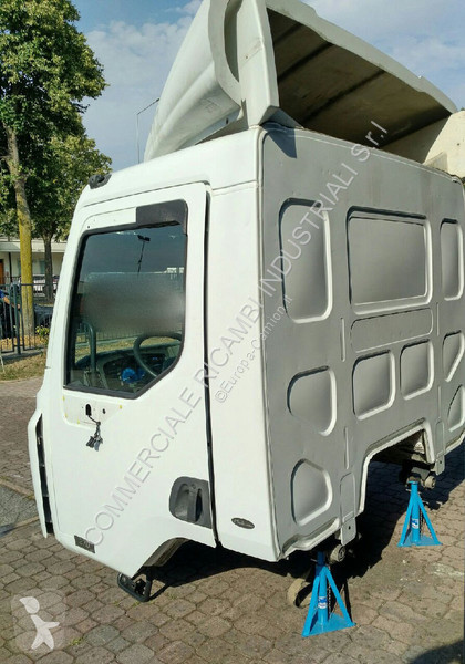 قطع غيار الآليات الثقيلة Renault MIDLUM Euro 5