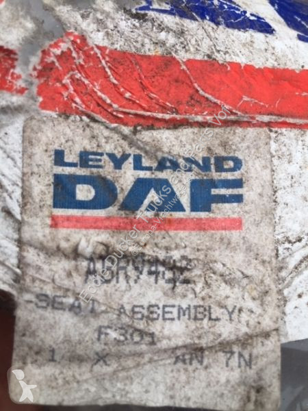 Reservdelar lastbilar DAF LEYLAND BIJRIJDERSBANKJE