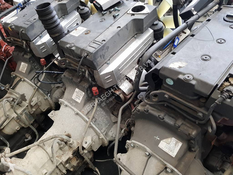 Náhradní díly pro kamiony Mercedes OM904.111/6-00