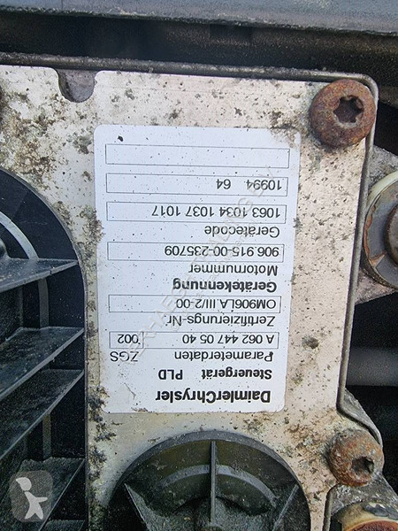 Náhradní díly pro kamiony Mercedes OM906.111/2-00