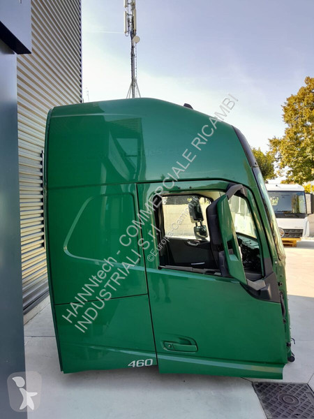 قطع غيار الآليات الثقيلة Volvo 4 GLOBETROTTER...