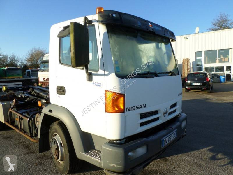 Pièces poids lourds Nissan