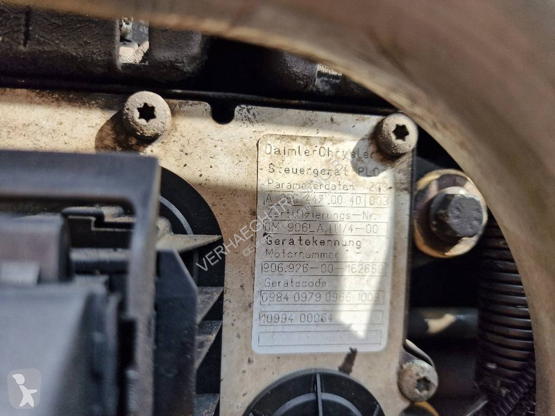 Náhradní díly pro kamiony Mercedes OM906.111/4-00