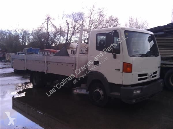 Piese camioane Nissan Disque d'embrayage pour...