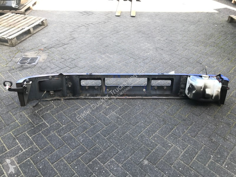 قطع غيار الآليات الثقيلة Volvo -12 BUMPER MET...