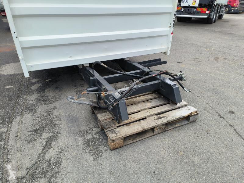 Equipamentos pesados RCI  BA 19T