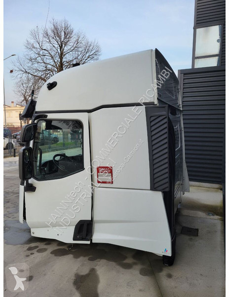 Náhradní díly pro kamiony Renault T model