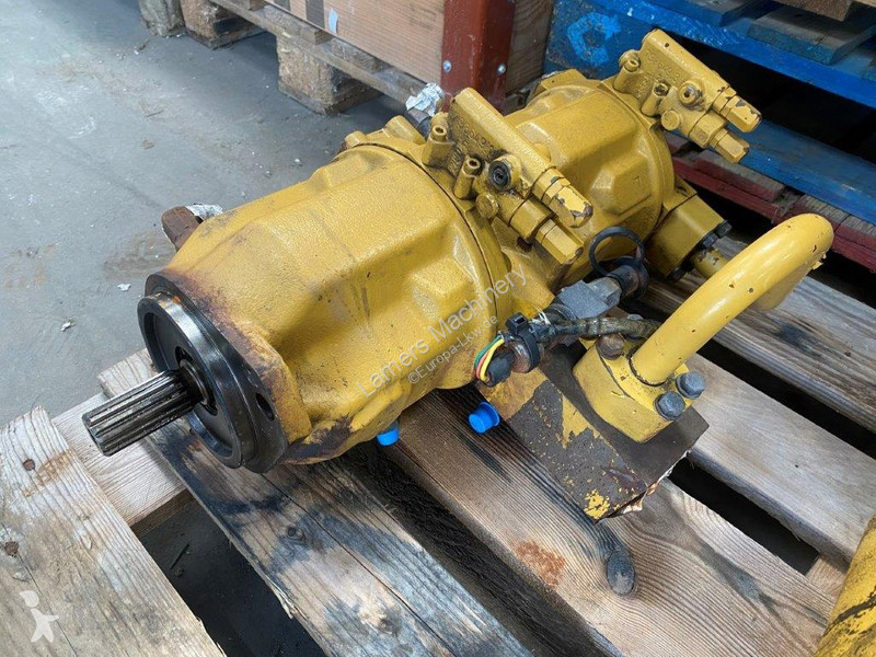Nyttofordon Caterpillar D11 Hydraulic Piston...