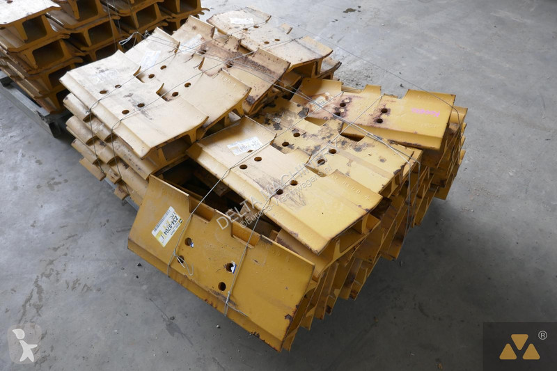 Reservdelar lastbilar Caterpillar Track shoe D6T/