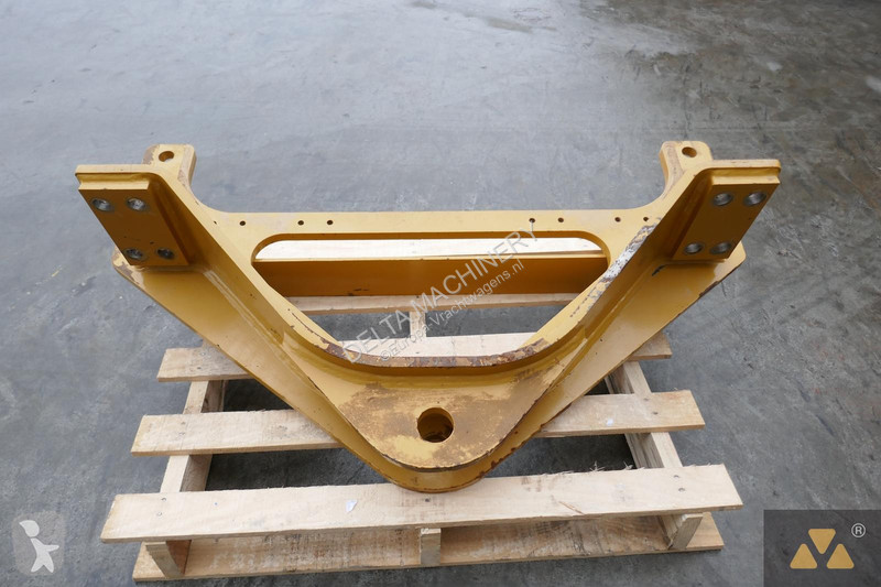 Náhradní díly pro kamiony Caterpillar 3 Drawbar