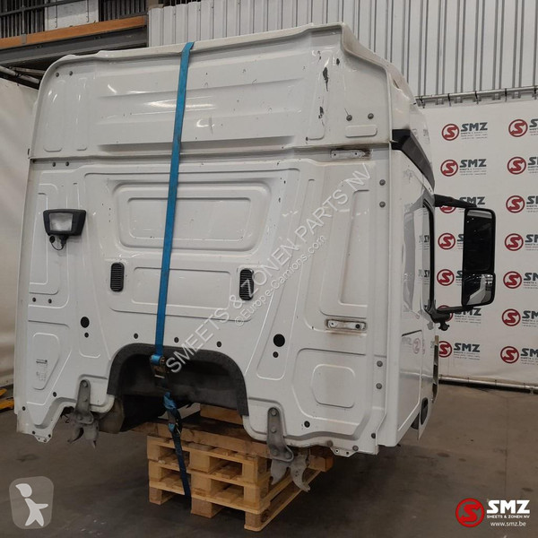 Piese camioane Mercedes Occ cabine RHD Mercedes