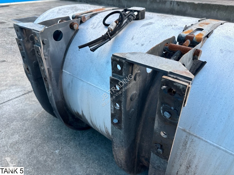 قطع غيار الآليات الثقيلة Universeel Brandstoftank