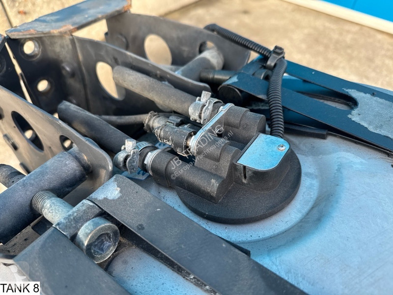 Repuestos para camiones Universeel AdBlue Tank