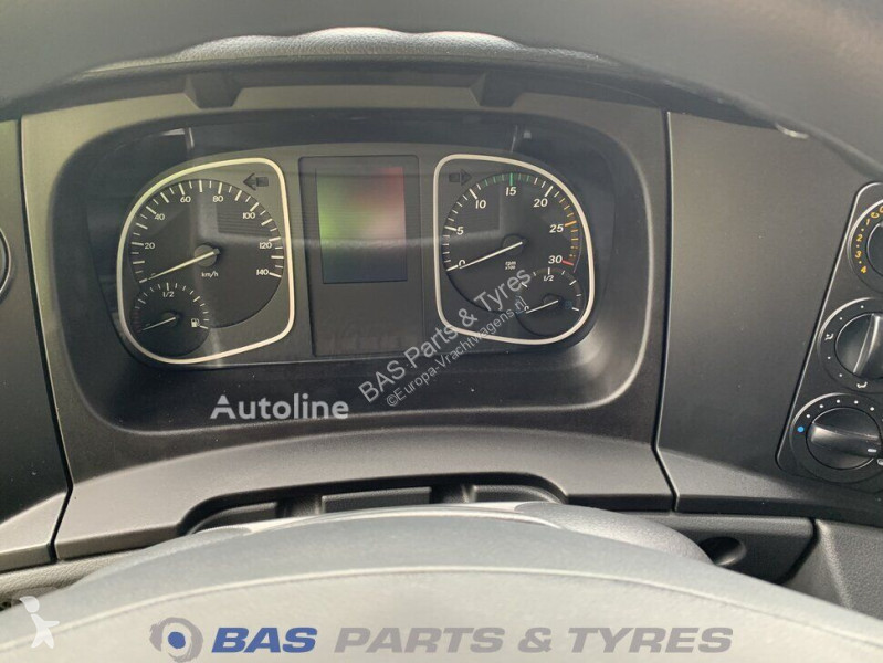 قطع غيار الآليات الثقيلة Mercedes