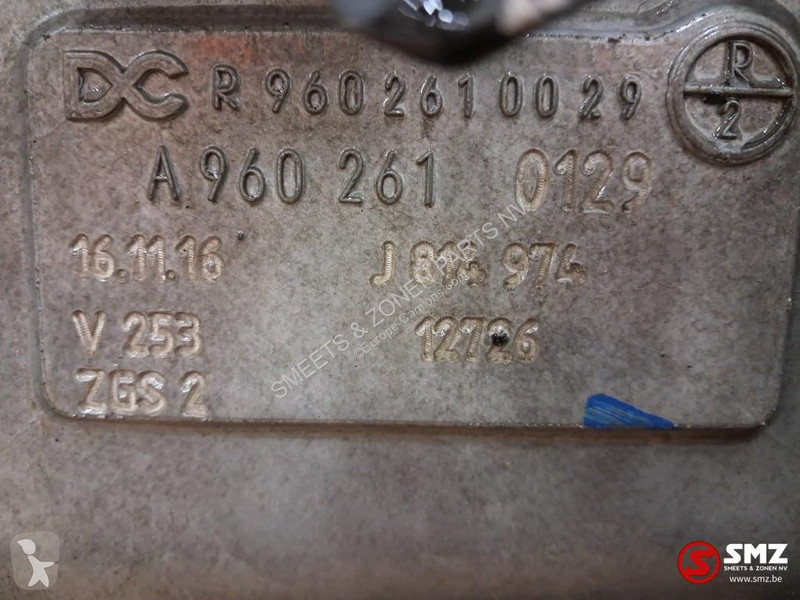 قطع غيار الآليات الثقيلة Mercedes...