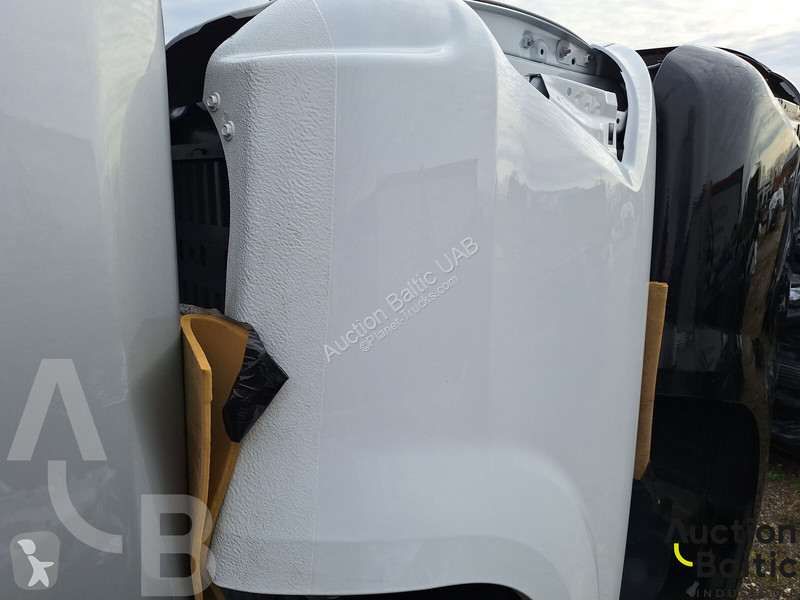 Pièces poids lourds Nissan Navara D23