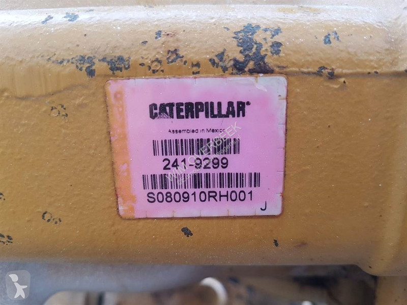 قطع غيار الآليات الثقيلة Caterpillar...