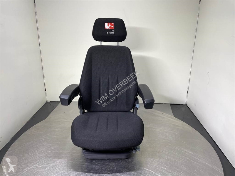 قطع غيار الآليات الثقيلة  Seats HIGHLANDER...