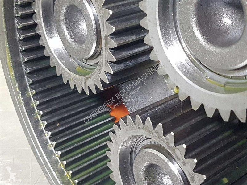 Запчасти для грузовика  -ZF...