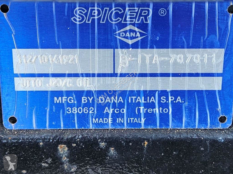 قطع غيار الآليات الثقيلة Spicer Dana...