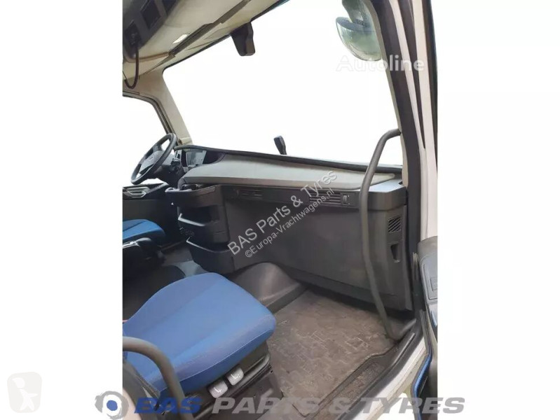 قطع غيار الآليات الثقيلة Volvo