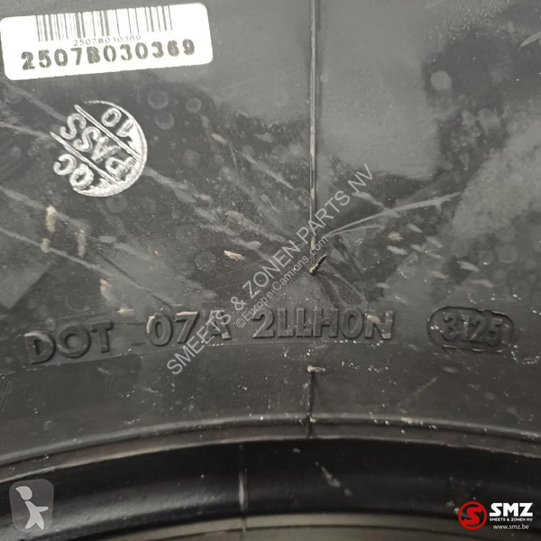 قطع غيار الآليات الثقيلة  Band 385/65R22.5...