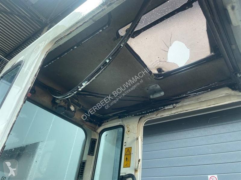 قطع غيار الآليات الثقيلة Liebherr...