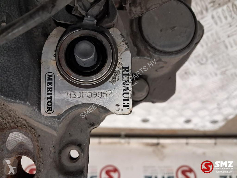قطع غيار الآليات الثقيلة Renault Occ remklauw...