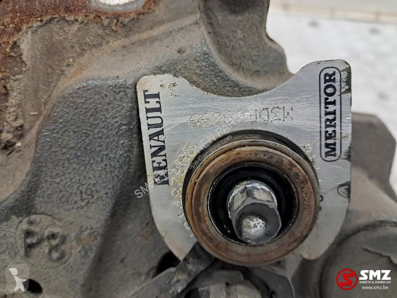قطع غيار الآليات الثقيلة Renault Occ remklauw...