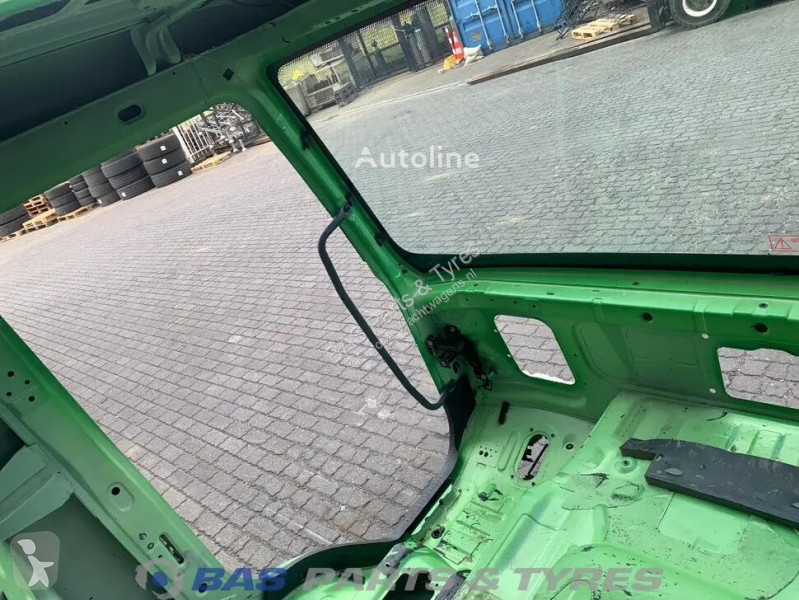 قطع غيار الآليات الثقيلة Volvo