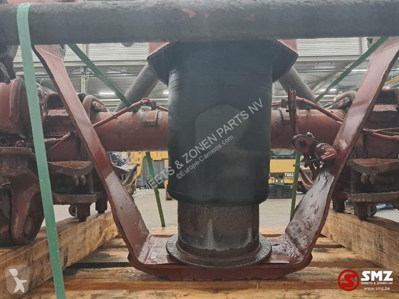 قطع غيار الآليات الثقيلة Iveco Occ sleepas...