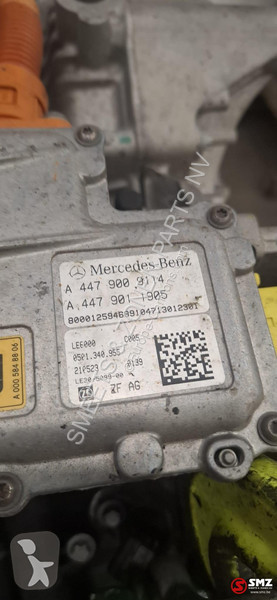 Teherautó-alkatrészek Mercedes Occ electromotor...